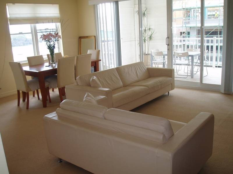 24/2-4 Woodlands Avenue, Breakfast Point NSW 2137