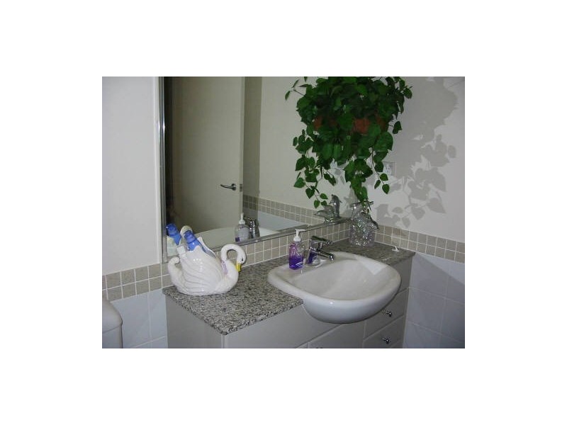 202/2-10 Mimosa Circuit, Breakfast Point NSW 2137