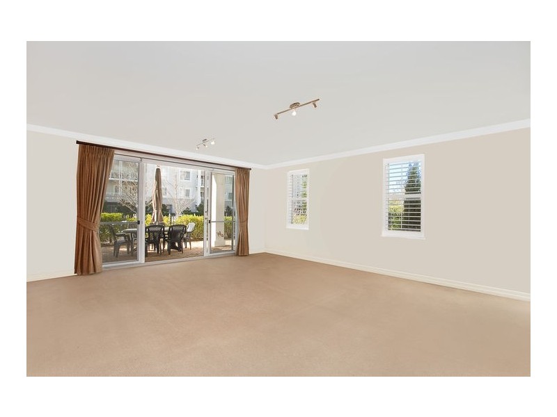 11/6 Juniper Drive, Breakfast Point NSW 2137