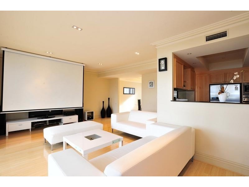 15 Jacaranda Dr, Cabarita NSW 2137