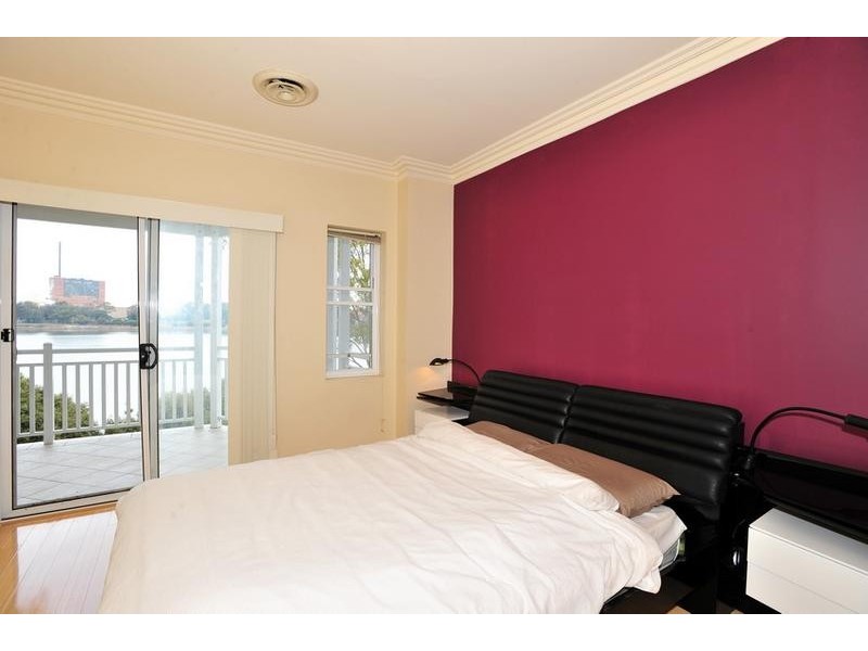 15 Jacaranda Dr, Cabarita NSW 2137