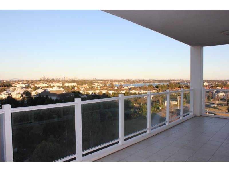 70/68 Village Drive, Breakfast Point NSW 2137