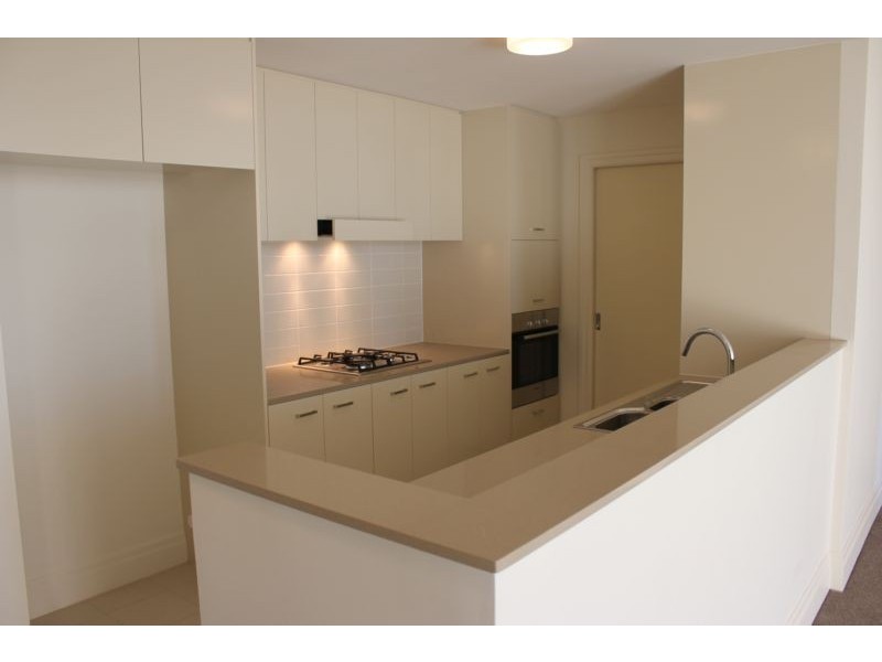 303/15-17 Peninsula Drive, Breakfast Point NSW 2137