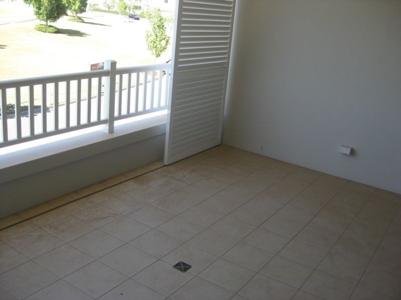 22/20-26 Village Drive, Breakfast Point NSW 2137