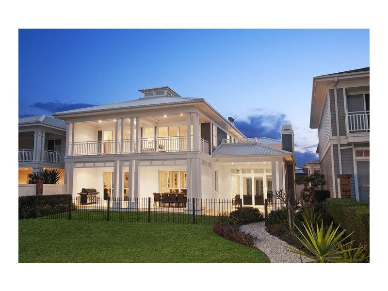 89 Peninsula Drive, Breakfast Point NSW 2137