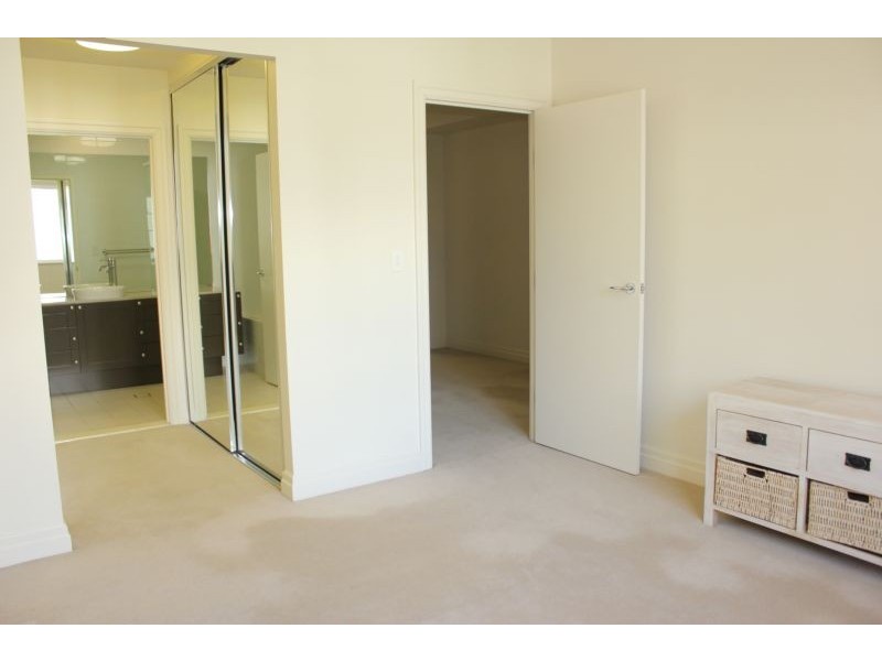 302/6 Peninsula Drive, Breakfast Point NSW 2137