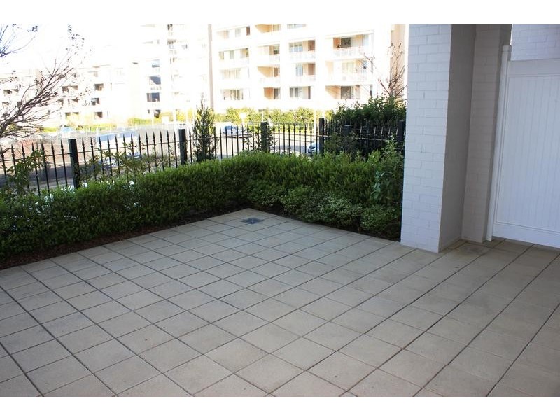 5 Vineyard Way, Breakfast Point NSW 2137