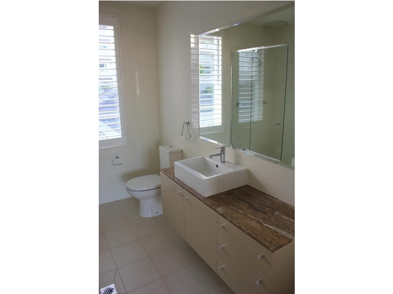 5 Vineyard Way, Breakfast Point NSW 2137