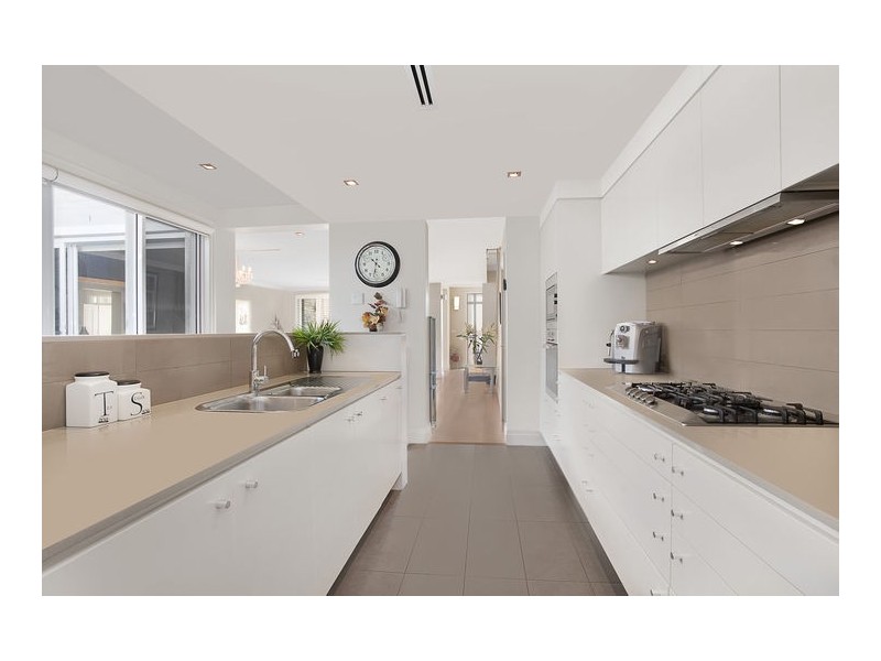 11 Vineyard Way, Breakfast Point NSW 2137