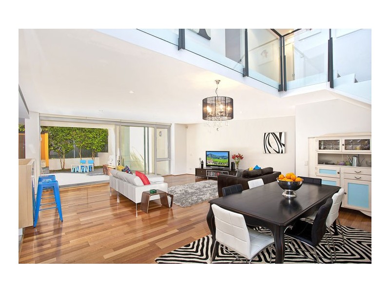 18/18 Edgewood Cres, Cabarita NSW 2137
