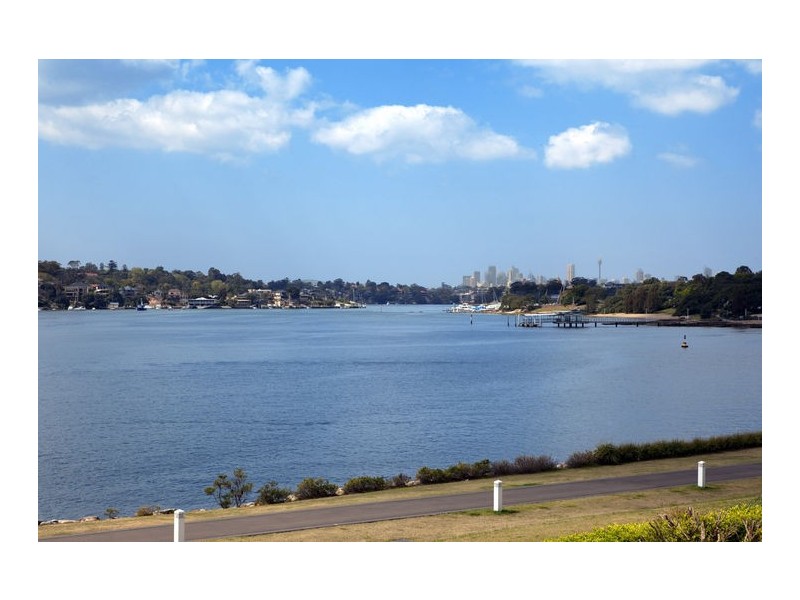 87 Peninsula Drive, Breakfast Point NSW 2137