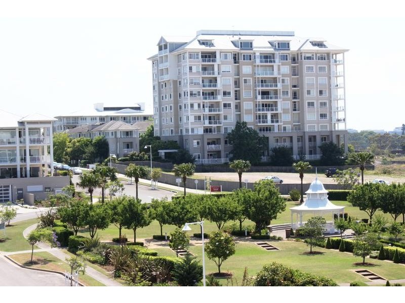 506/2 Rosewater Circuit, Breakfast Point NSW 2137