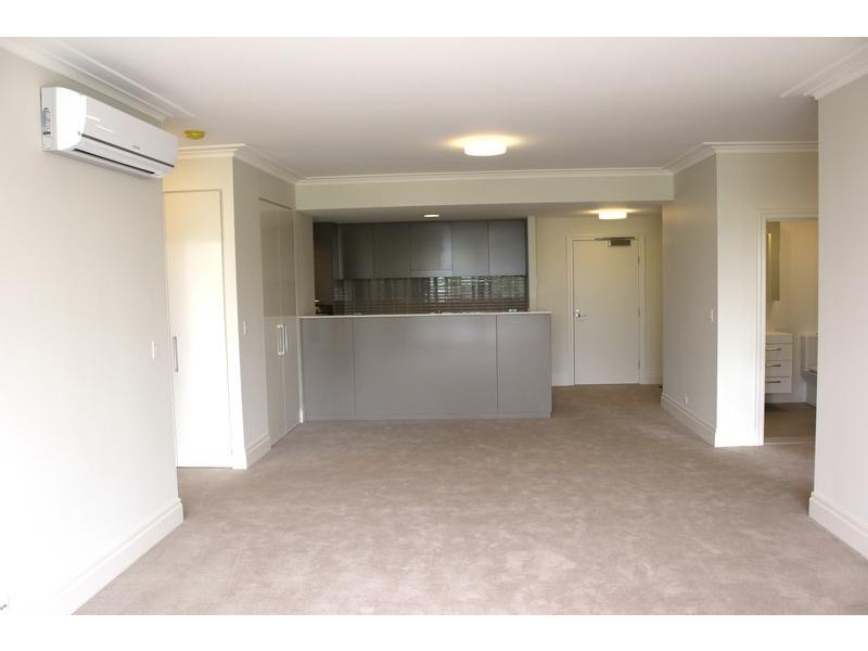 22/1 Rosewater Circuit, Breakfast Point NSW 2137