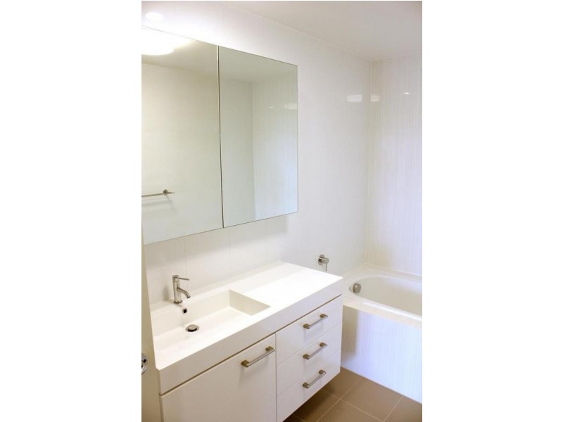 22/1 Rosewater Circuit, Breakfast Point NSW 2137