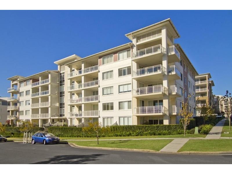 408/4 Rosewater Circuit, Breakfast Point NSW 2137