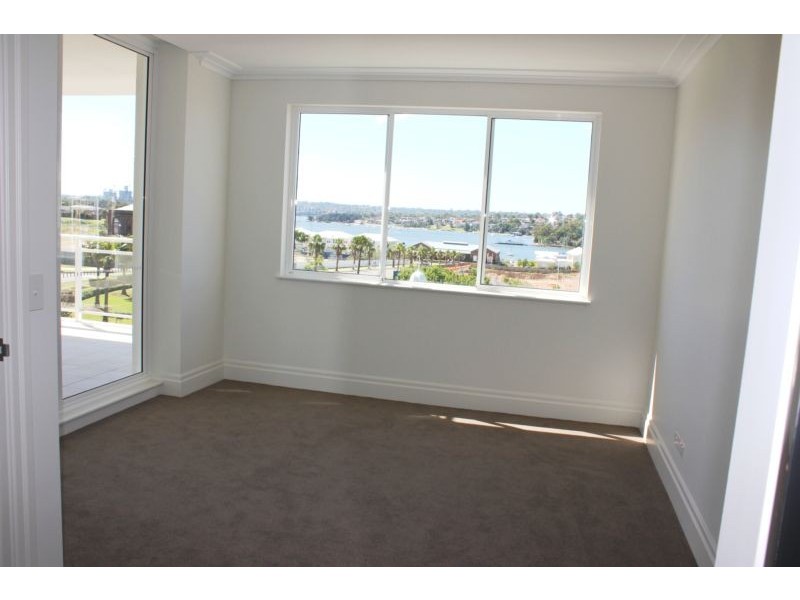 408/4 Rosewater Circuit, Breakfast Point NSW 2137