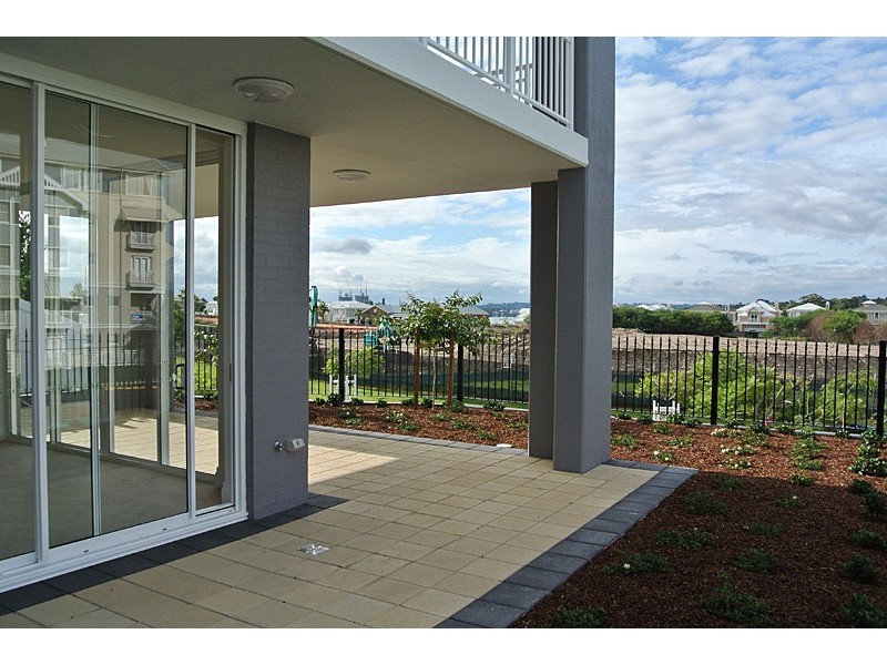 16/1 Rosewater Circuit, Breakfast Point NSW 2137