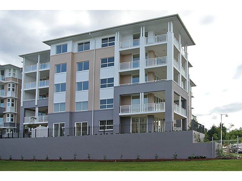 16/1 Rosewater Circuit, Breakfast Point NSW 2137