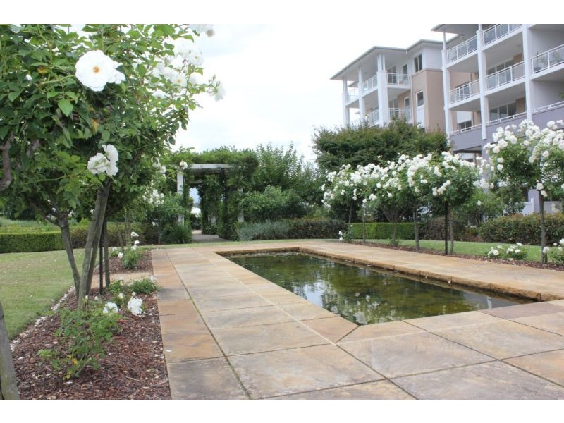 47/1 Rosewater Circuit, Breakfast Point NSW 2137