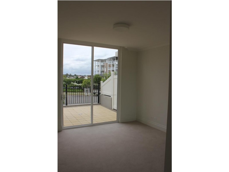 105/4 Rosewater Circuit, Breakfast Point NSW 2137