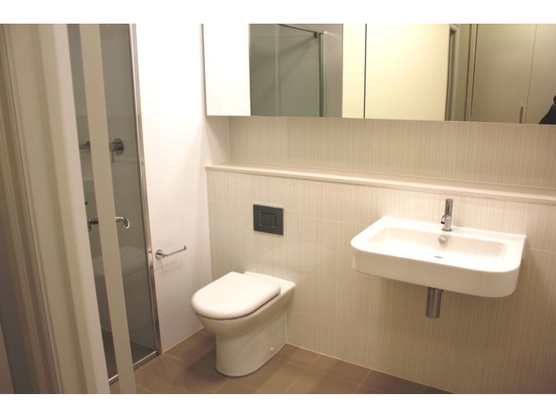 504/2 Rosewater Circuit, Breakfast Point NSW 2137