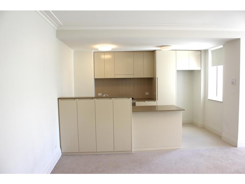 210/2 Rosewater Circuit, Breakfast Point NSW 2137