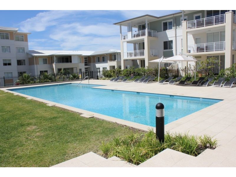 209/4 Rosewater Circuit, Breakfast Point NSW 2137