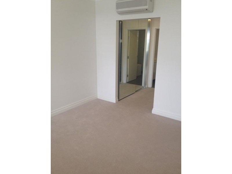 102/8 Peninsula Drive, Breakfast Point NSW 2137