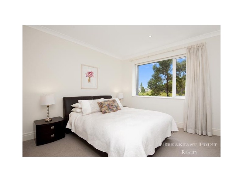 22/21-25 Peninsula Drive, Breakfast Point NSW 2137