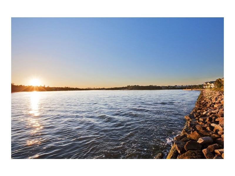 207/8 Mimosa Circuit, Breakfast Point NSW 2137