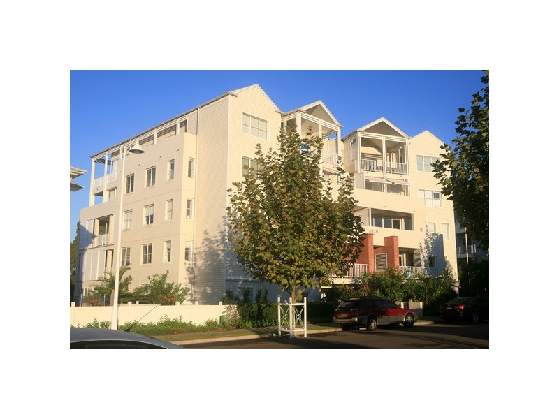 42/36 Village Drive, Breakfast Point NSW 2137