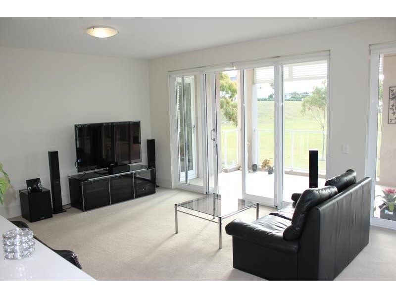 21/4 Admiralty Drive, Breakfast Point NSW 2137