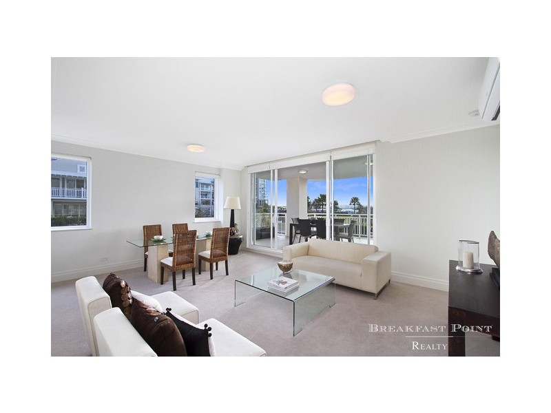 208/4 Rosewater Circuit, Breakfast Point NSW 2137
