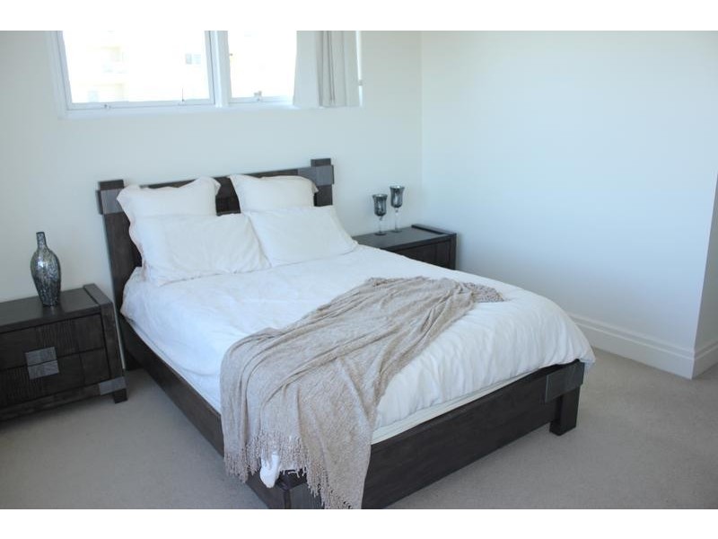 902/15-17 Peninsula Drive, Breakfast Point NSW 2137