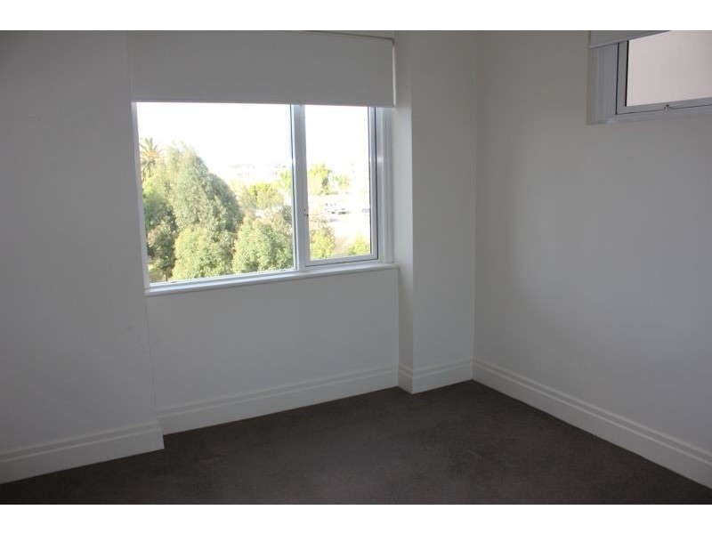 609/15-17 Peninsula Drive, Breakfast Point NSW 2137
