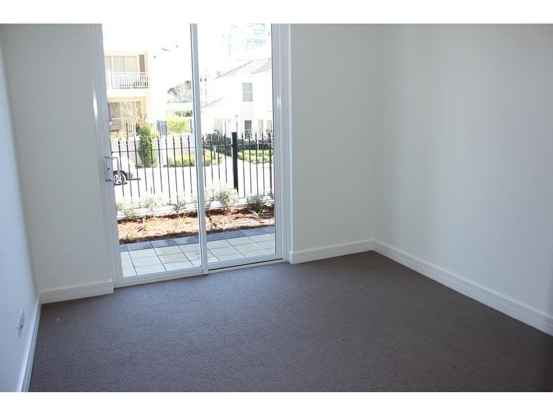 117/16 Vineyard Way, Breakfast Point NSW 2137