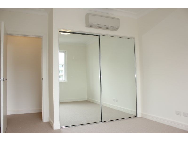 403/10 Vineyard Way, Breakfast Point NSW 2137