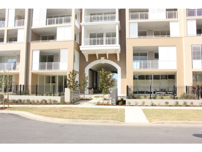 205/10-16 Vineyard Way, Breakfast Point NSW 2137
