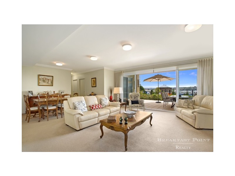 12/5 Juniper Drive, Breakfast Point NSW 2137