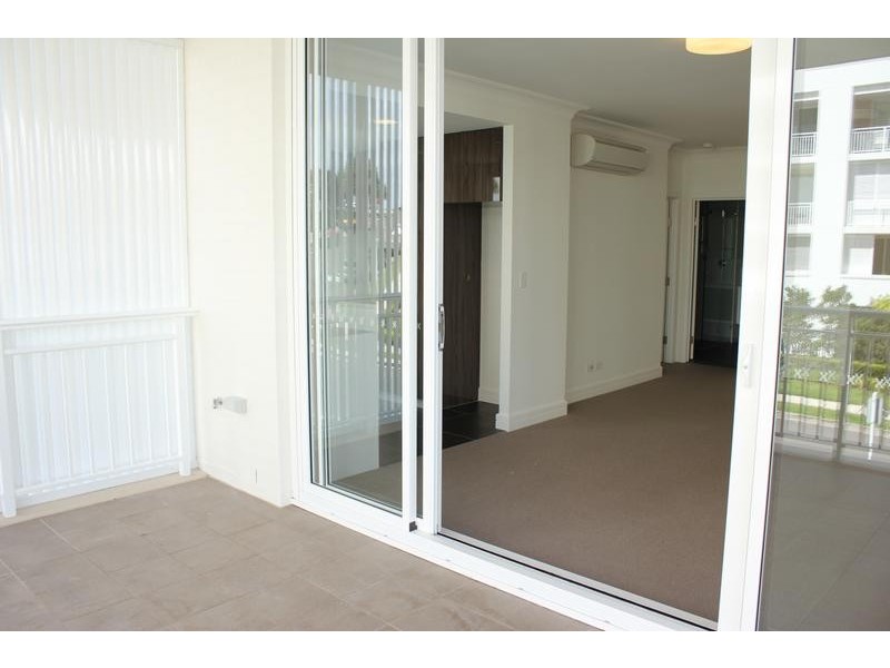 201/2 Peninsula Drive, Breakfast Point NSW 2137