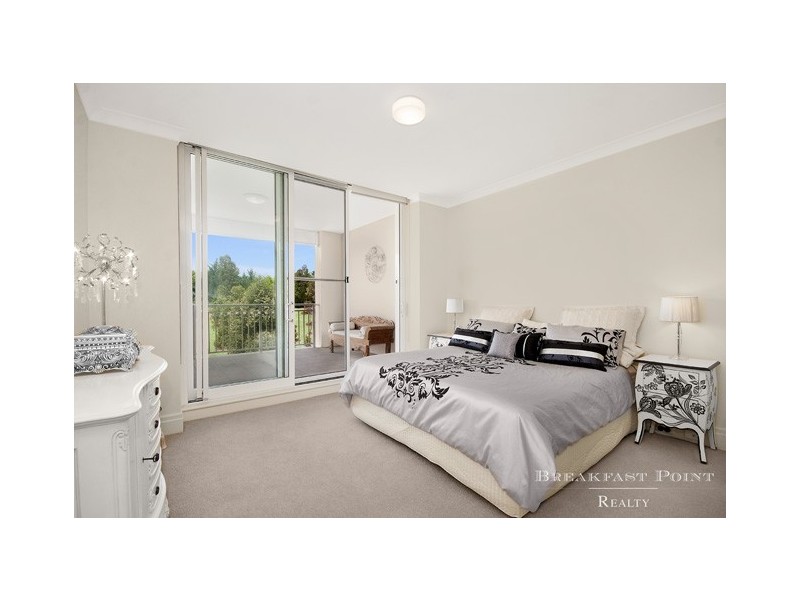 407/15-17 Peninsula Drive, Breakfast Point NSW 2137