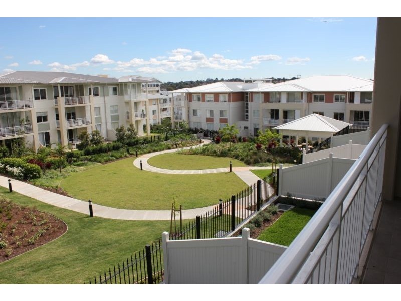 204/2 Peninsula Drive, Breakfast Point NSW 2137