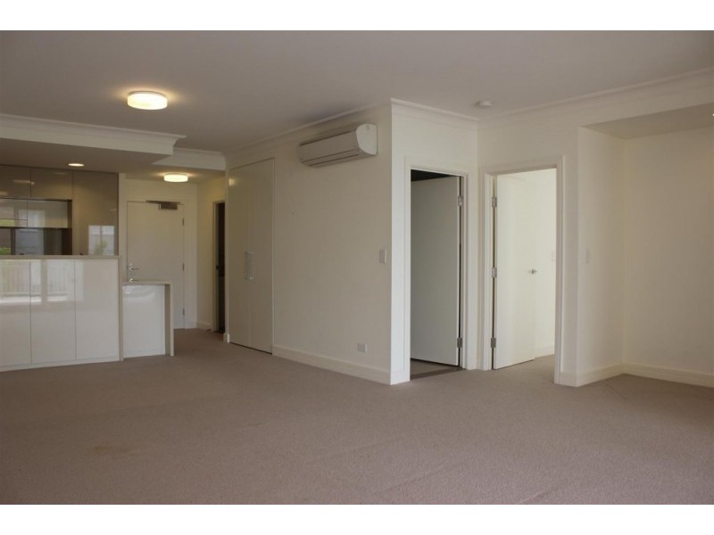 204/2 Peninsula Drive, Breakfast Point NSW 2137
