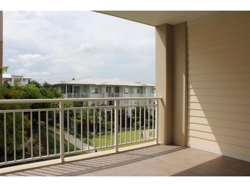 204/2 Peninsula Drive, Breakfast Point NSW 2137