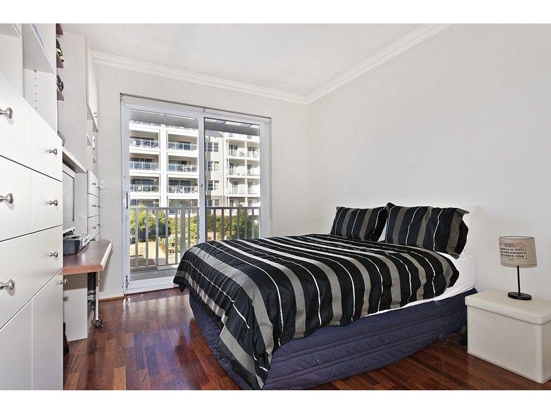 24/20 Orchards Avenue, Breakfast Point NSW 2137