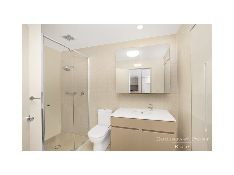 401/2 Rosewater Circuit, Breakfast Point NSW 2137