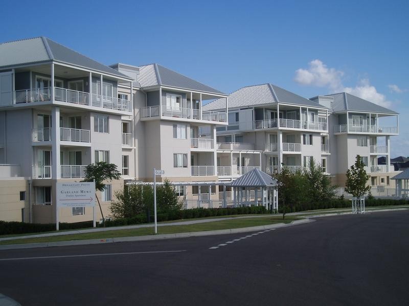 404/8 Village Drive, Breakfast Point NSW 2137