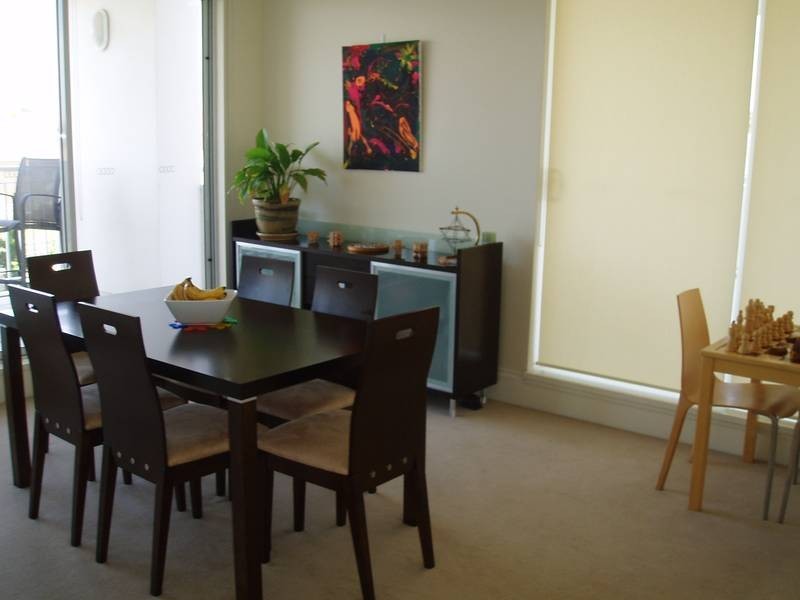 305/8 Village Drive, Breakfast Point NSW 2137