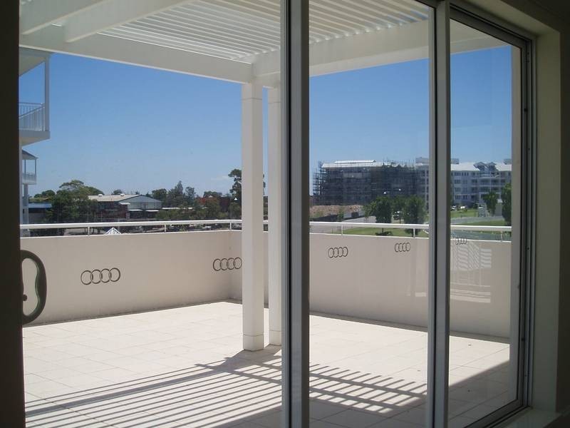 305/8 Village Drive, Breakfast Point NSW 2137