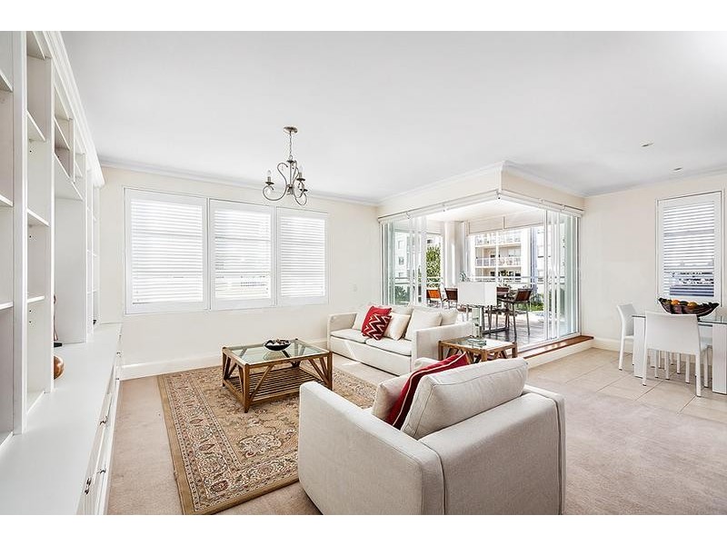 16/2 Juniper Drive, Breakfast Point NSW 2137